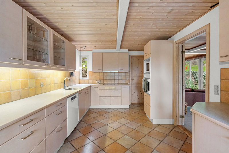 Property image number 8