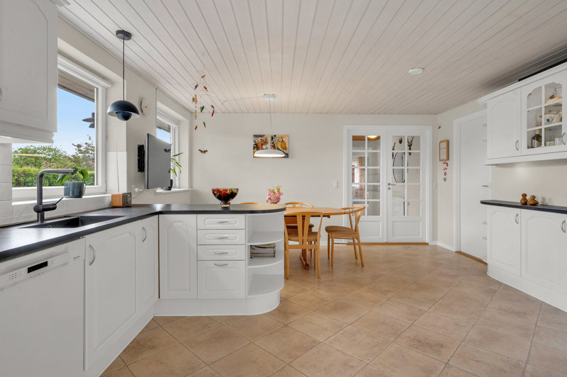 Property image number 8
