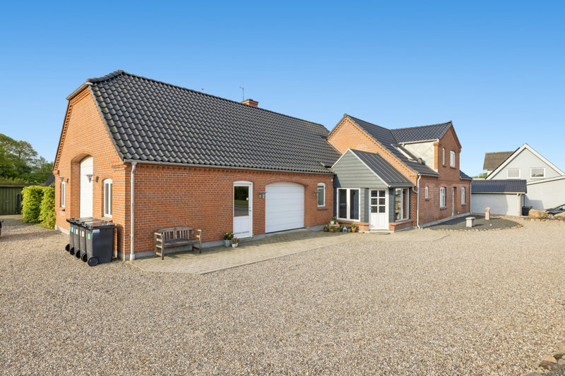 Property image number 2