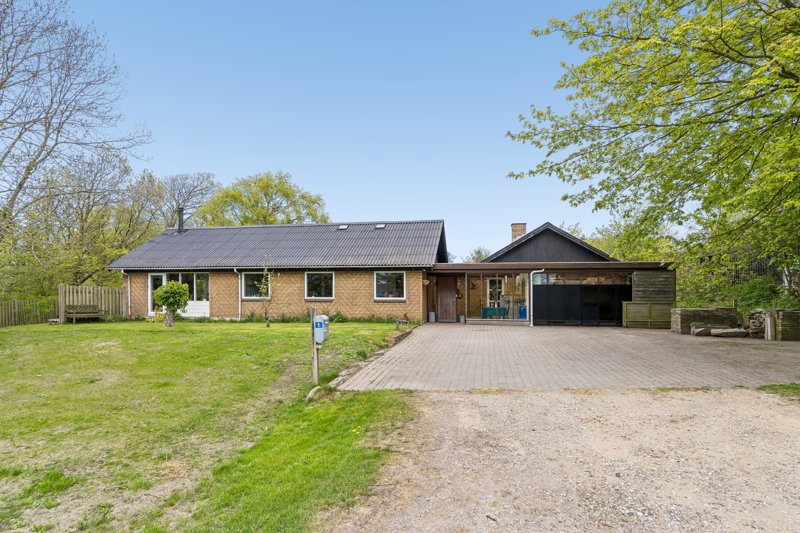 Property image number 2