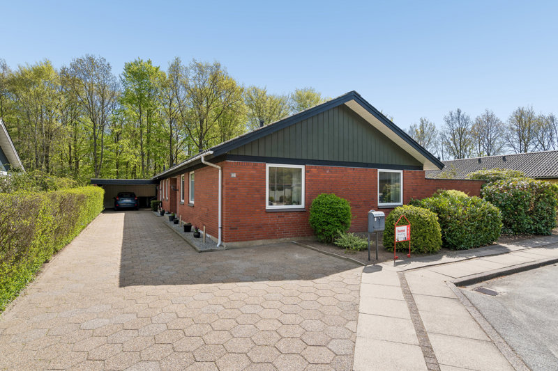 Property image number 2