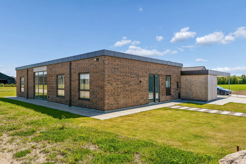 Property image number 2