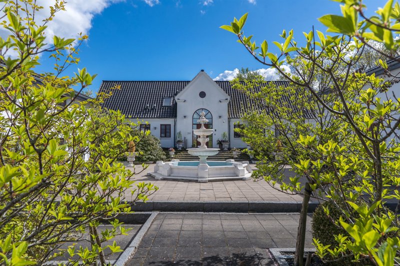 Property image number 3