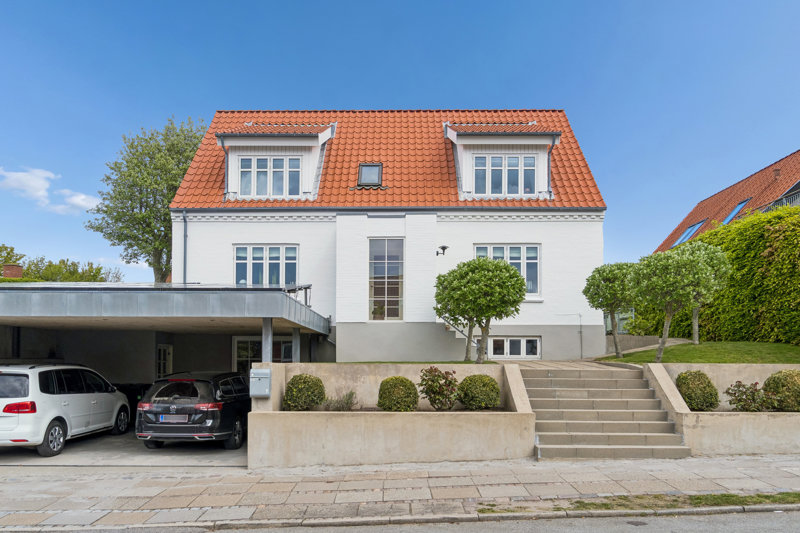 Property image number 1
