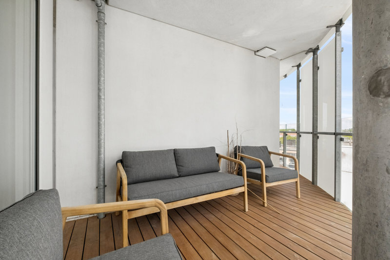 toggle-gallery-image