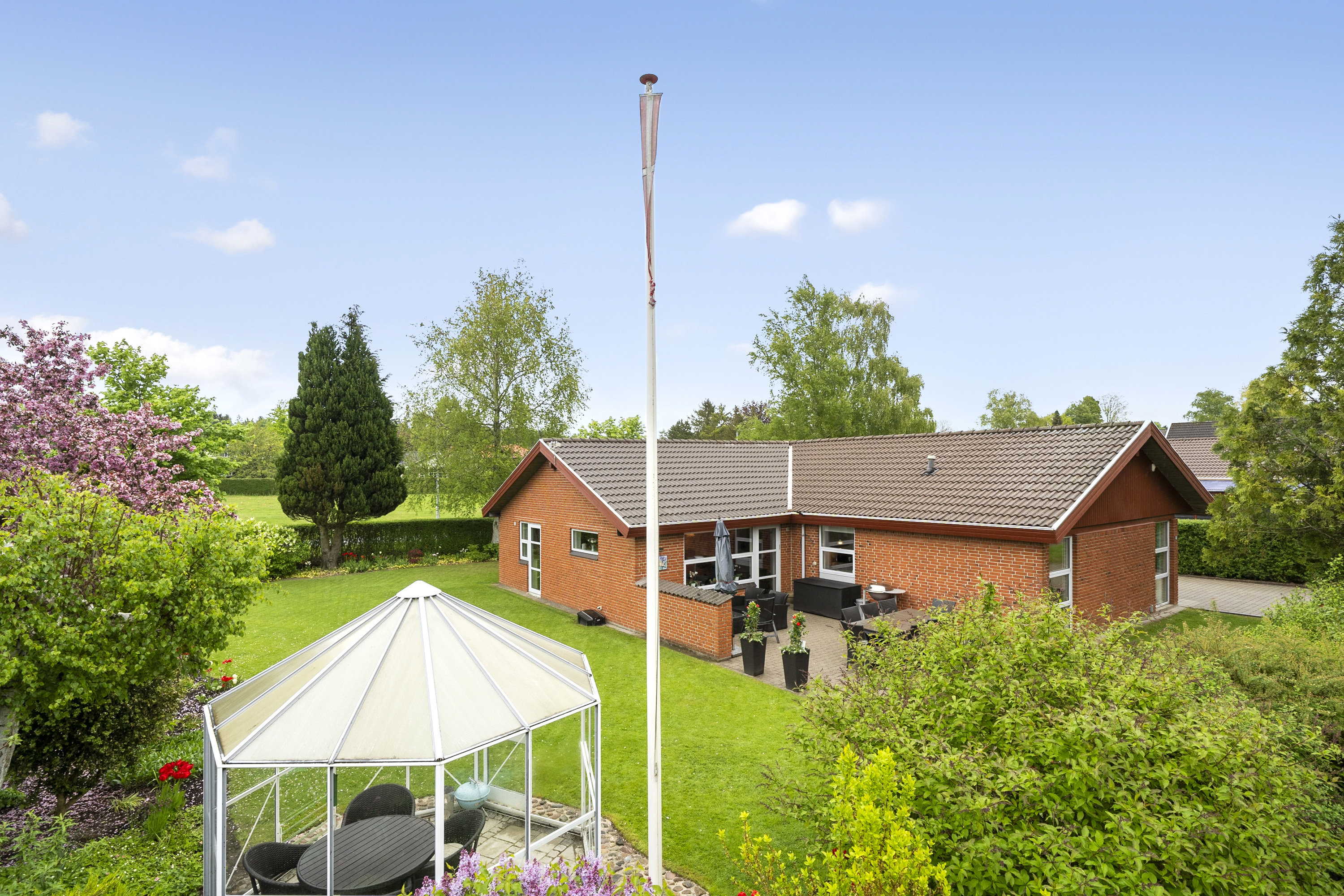 Villa på Degneløkken 8 5540 Ullerslev.