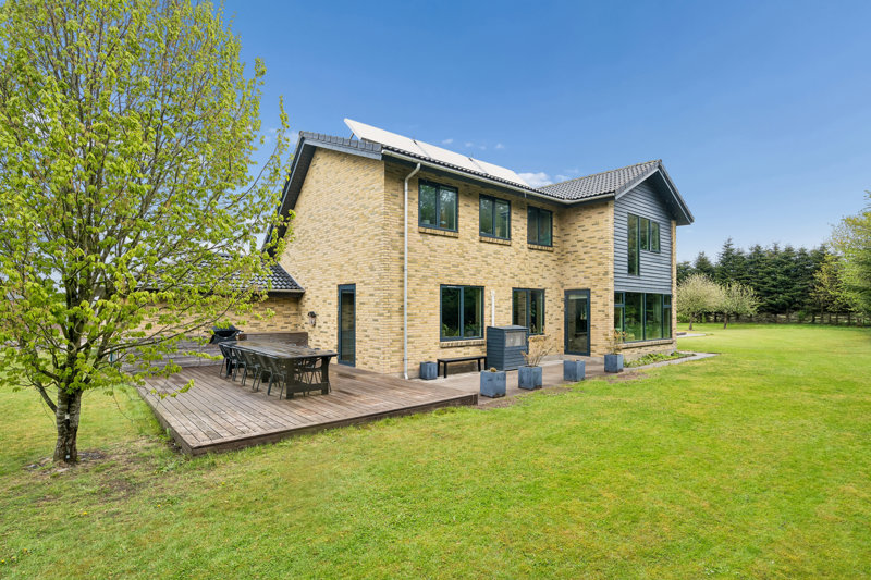 Property image number 1