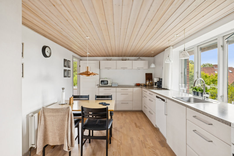 Property image number 8