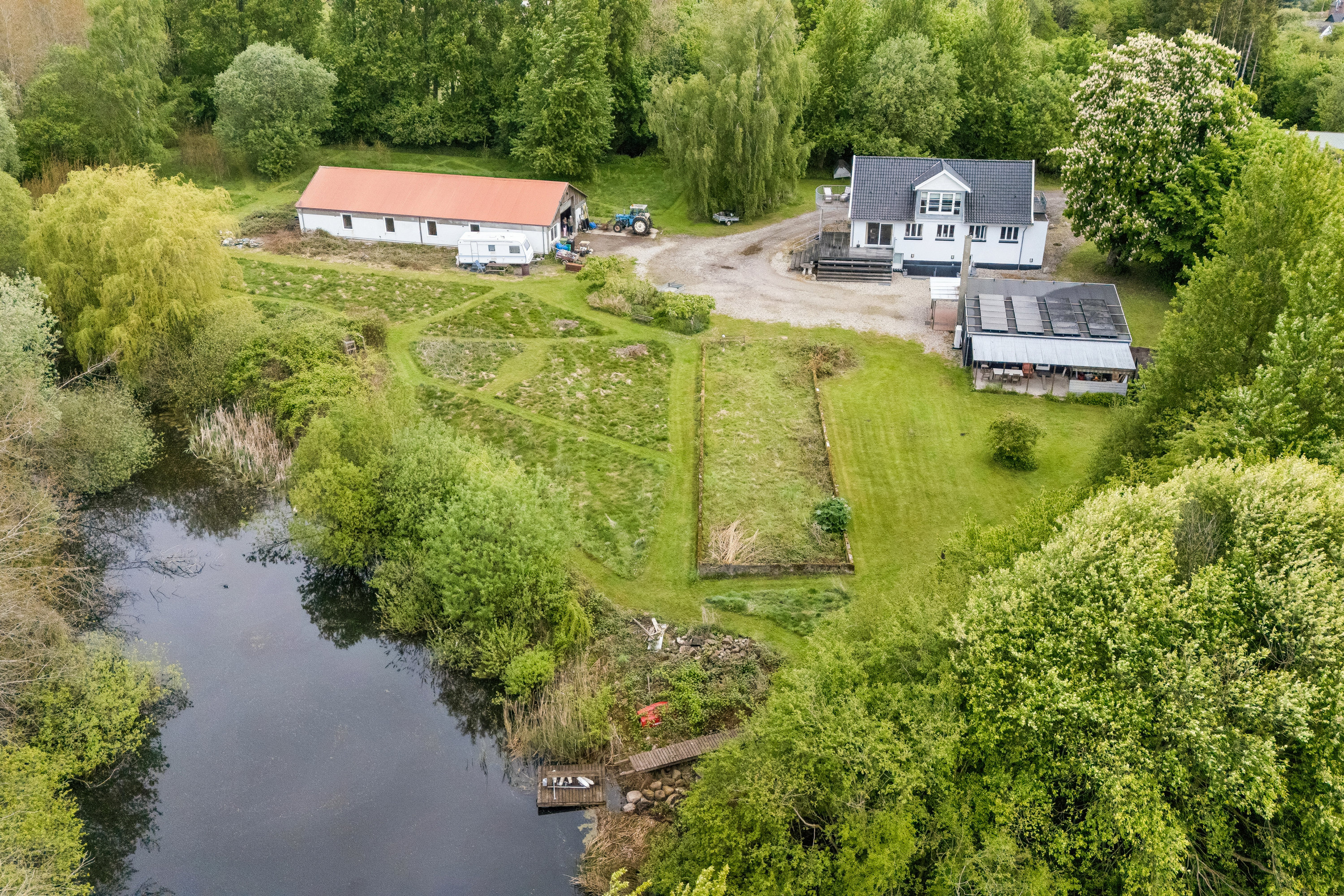 Landejendom på Ravnebjerggyden 29 5491 Blommenslyst.