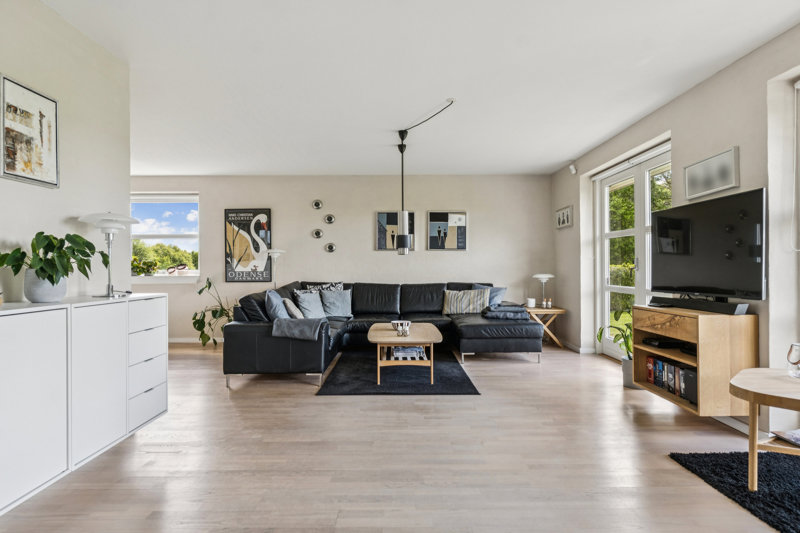 Property image number 9