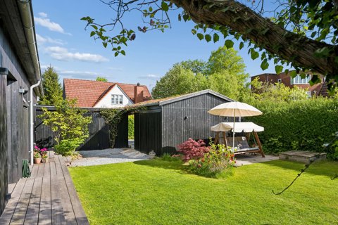 Smukt moderniseret villa