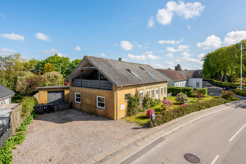 Property image number 2