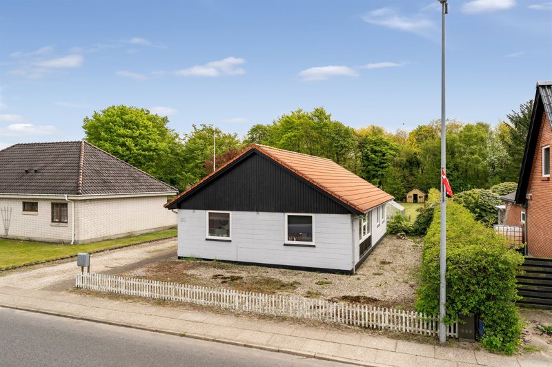 Property image number 2