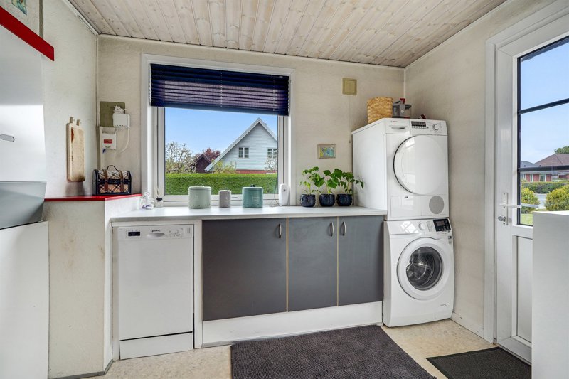 Property image number 3