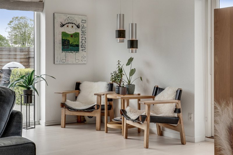 toggle-gallery-image