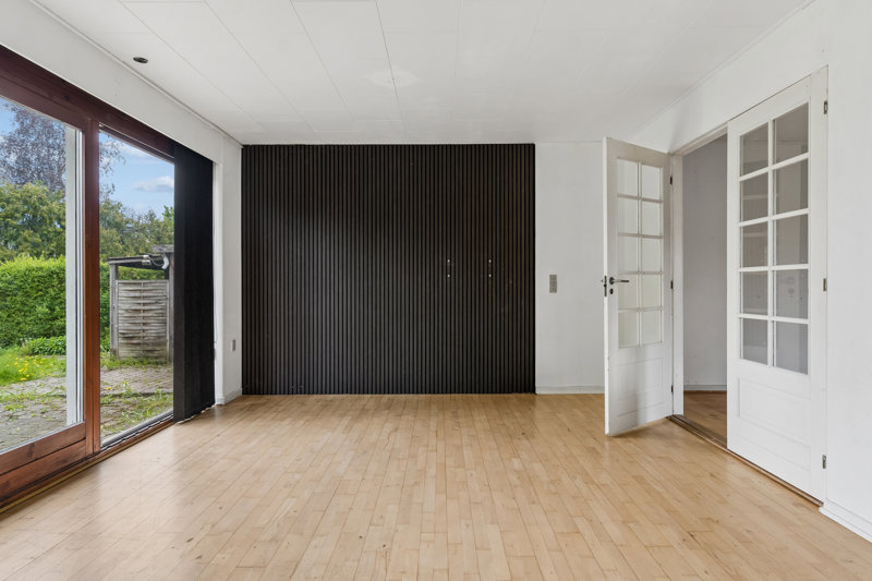 Property image number 8