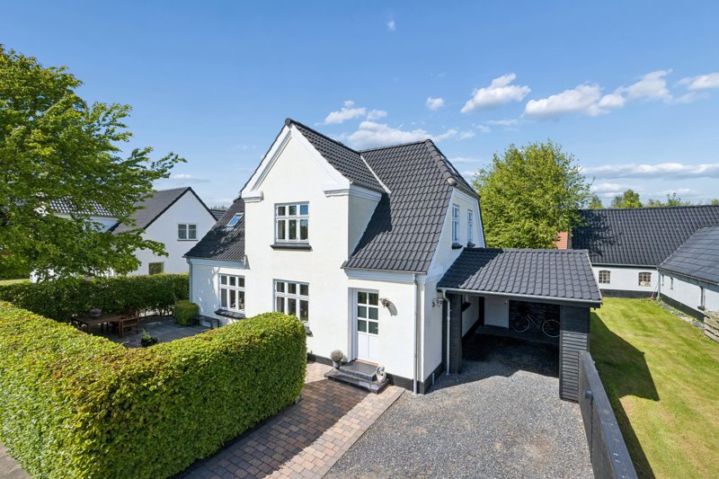 Property image number 1