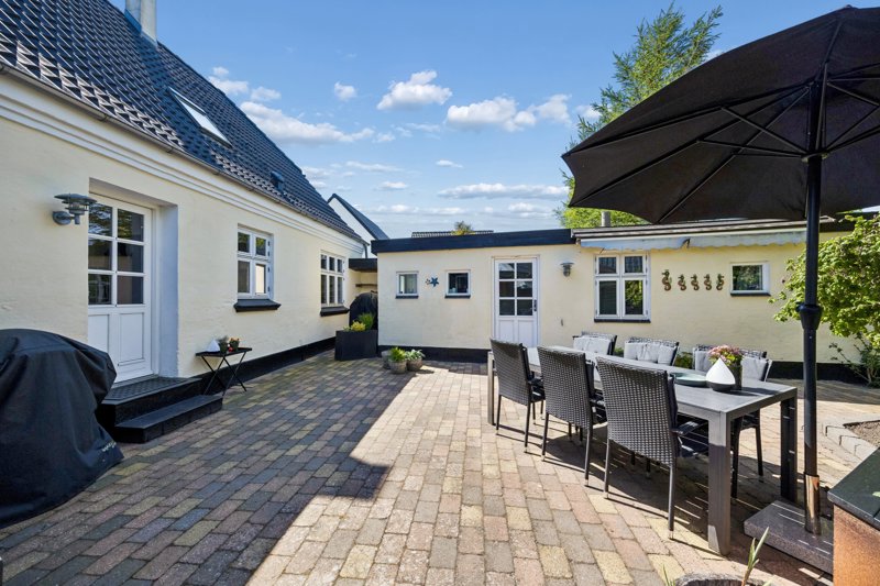 Property image number 2