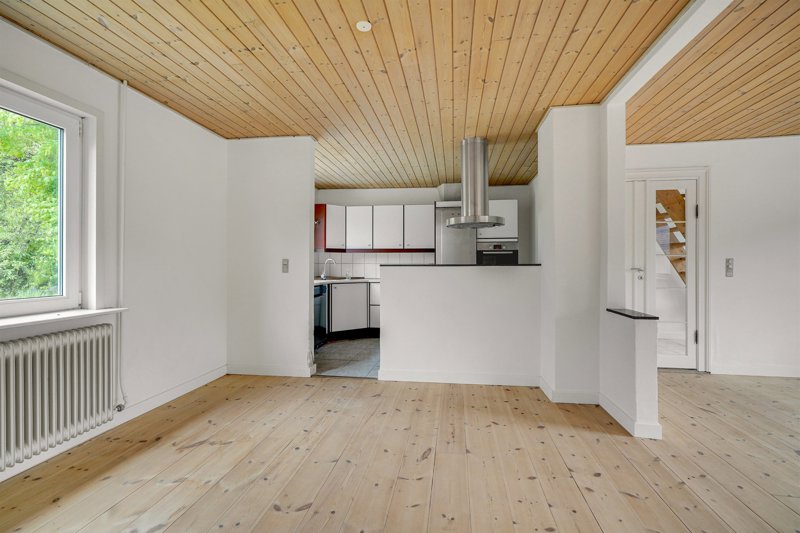 Property image number 8