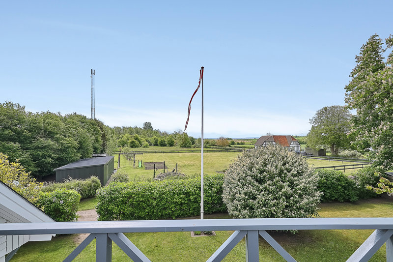 Property image number 2