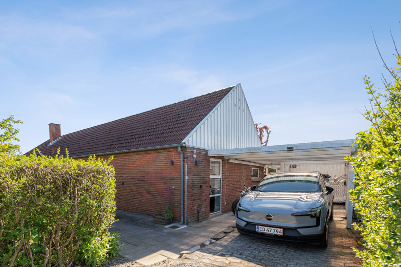 Property image number 3