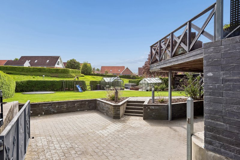 Property image number 2
