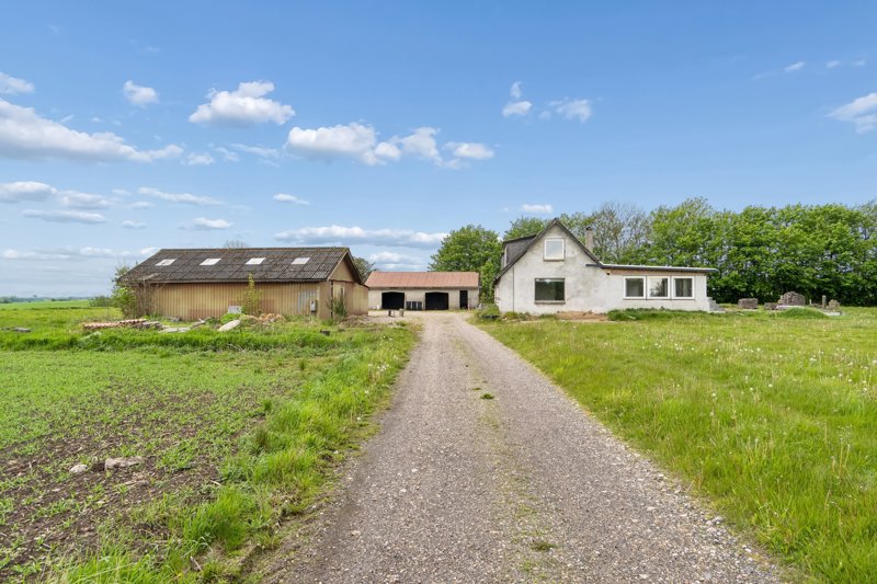 Property image number 2