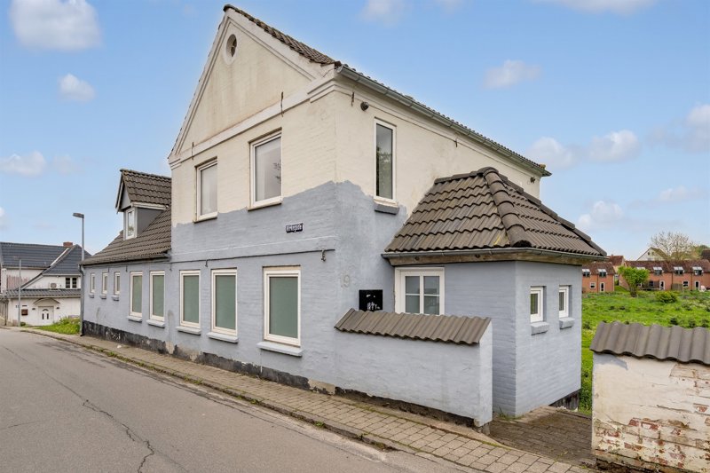 Property image number 1