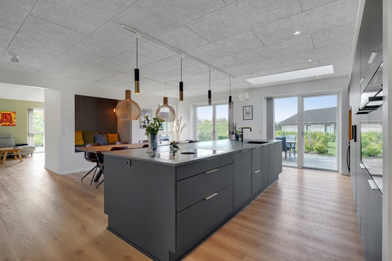 Property image number 2