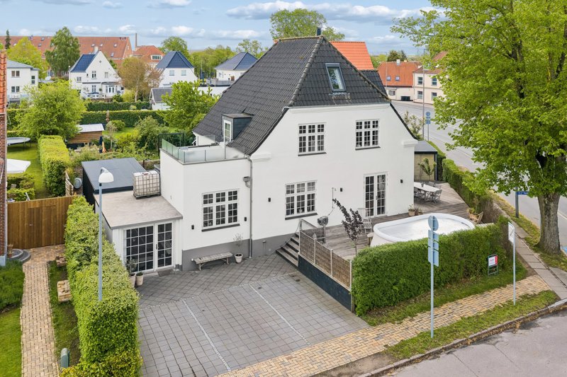 Property image number 1