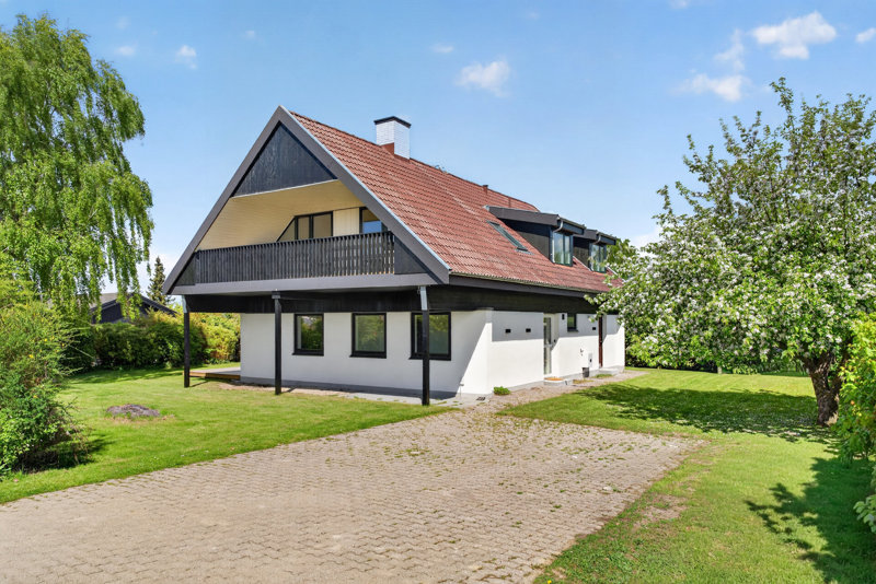 Property image number 2