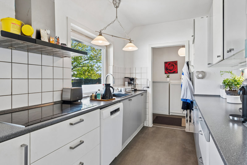 Property image number 8