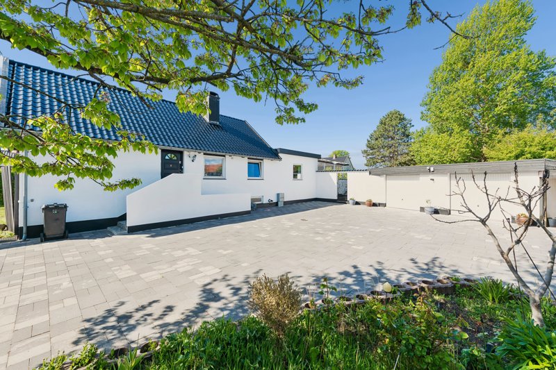 Property image number 2