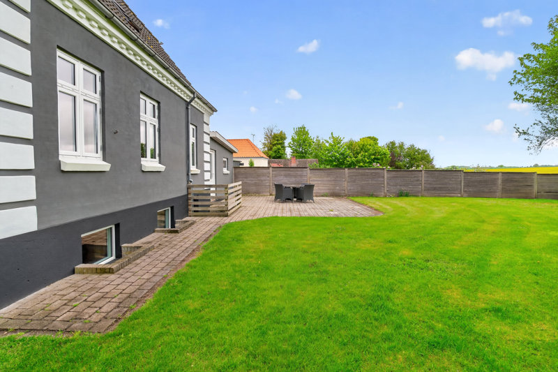 Property image number 2