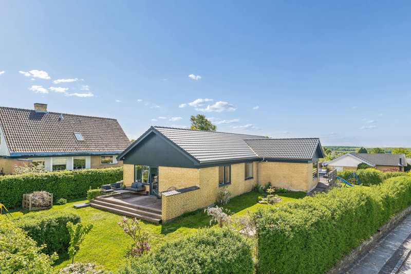 Property image number 2