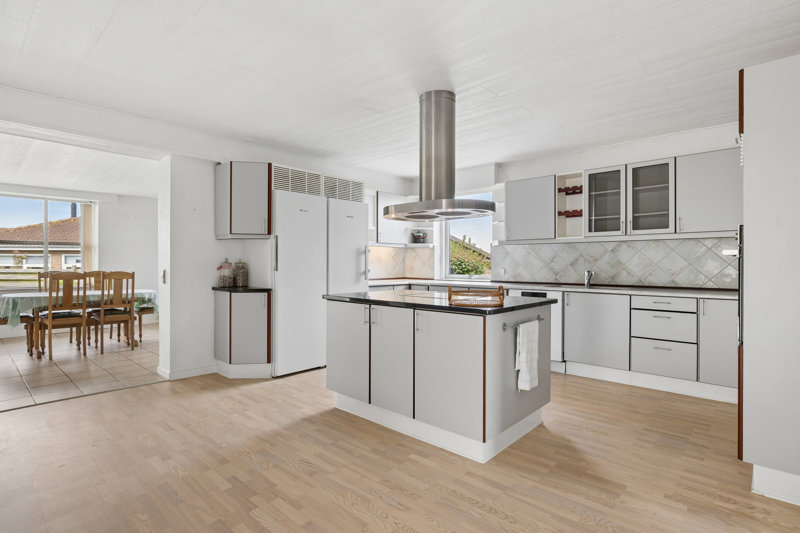 Property image number 8