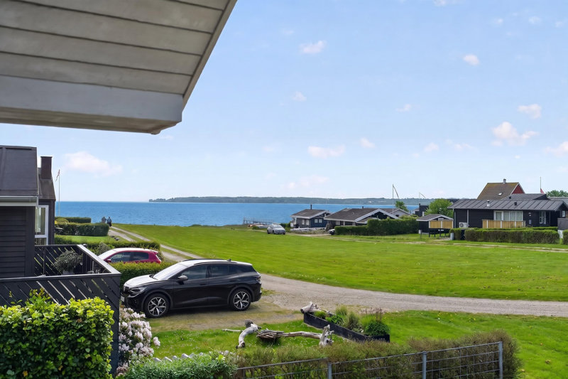 Property image number 2