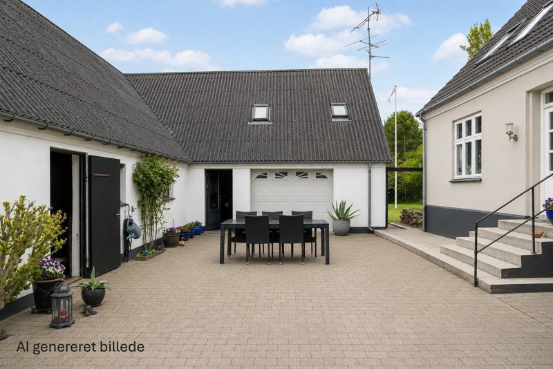 Property image number 2