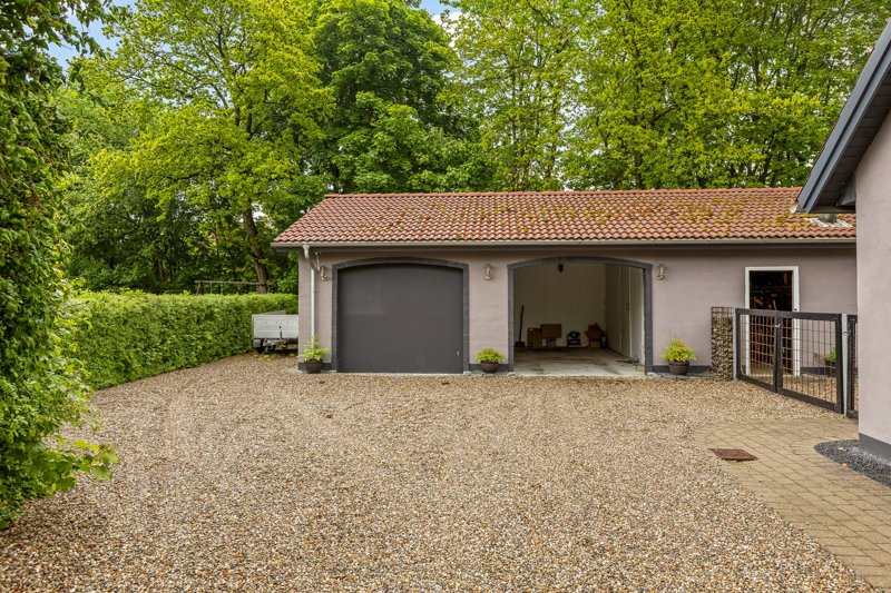 Property image number 2