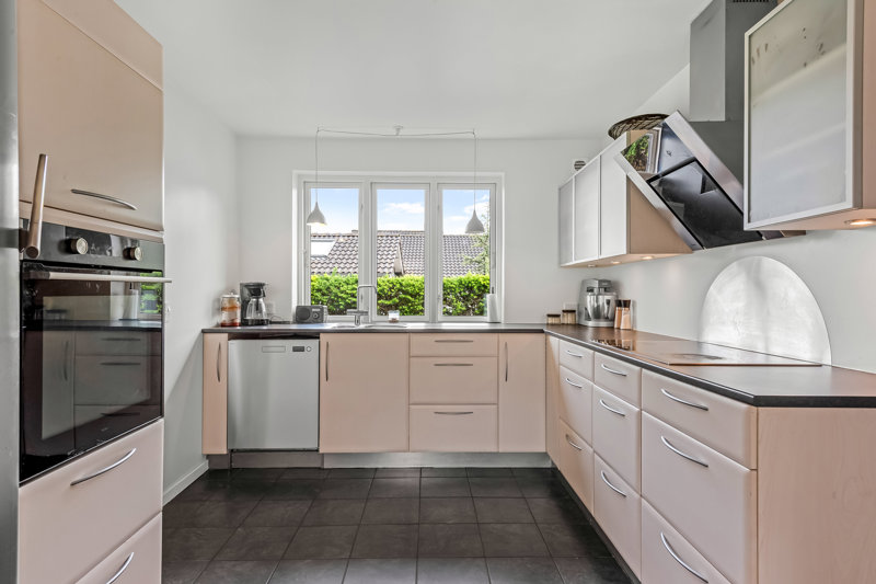 Property image number 3