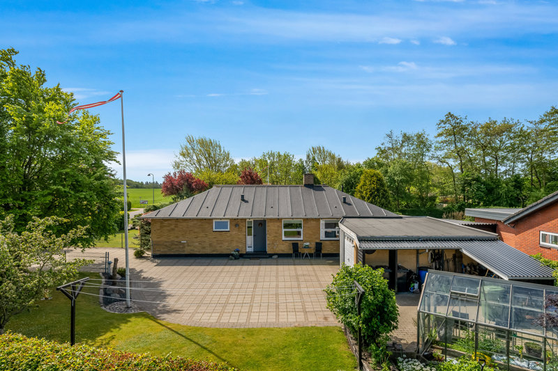 Property image number 2