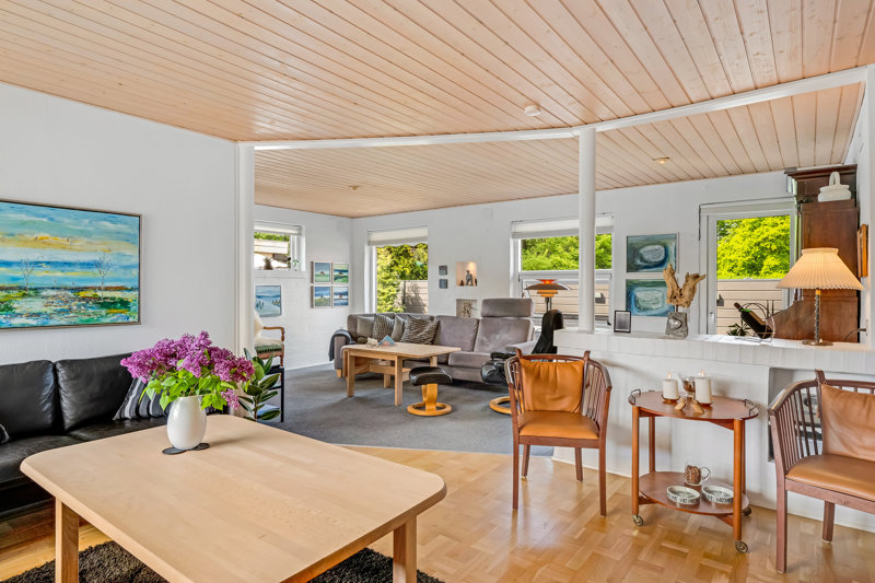 Property image number 8