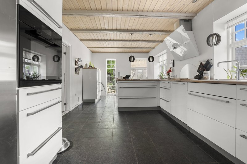 Property image number 3