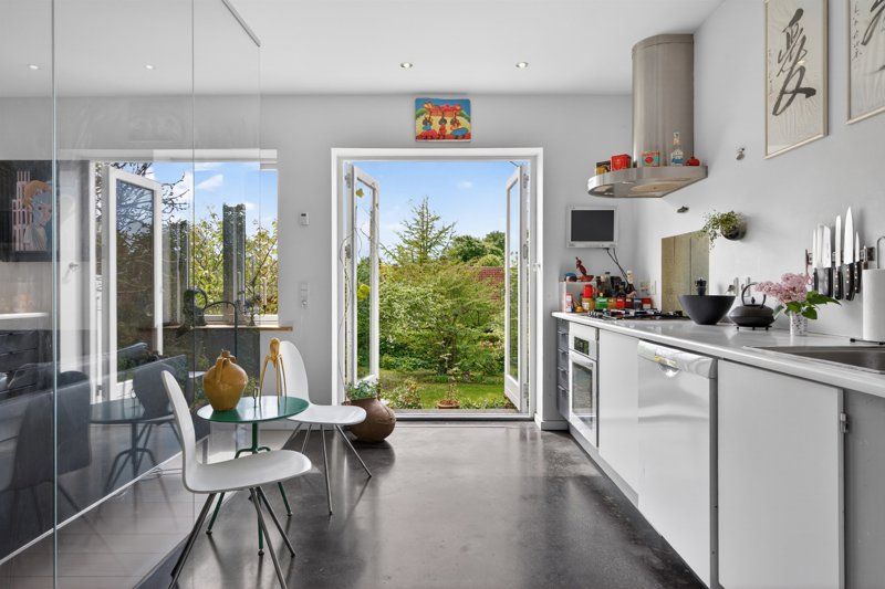 Property image number 8