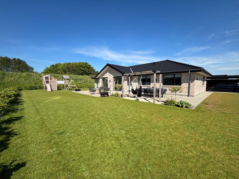 Property image number 1