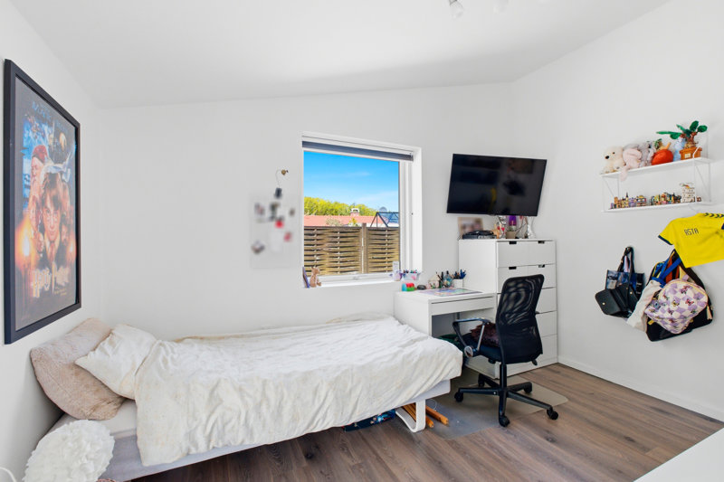 toggle-gallery-image