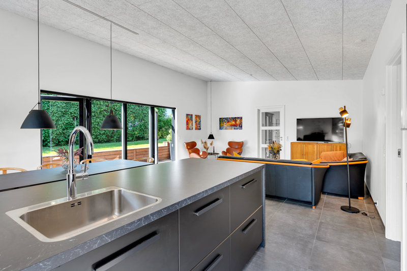Property image number 8