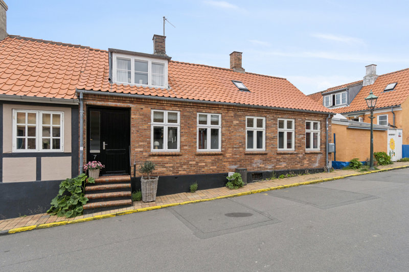 Property image number 1