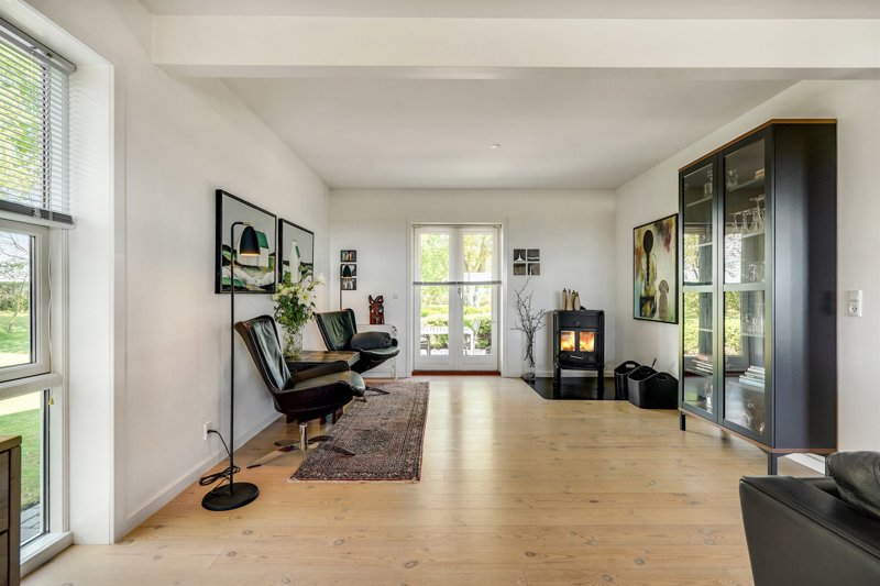 Property image number 2