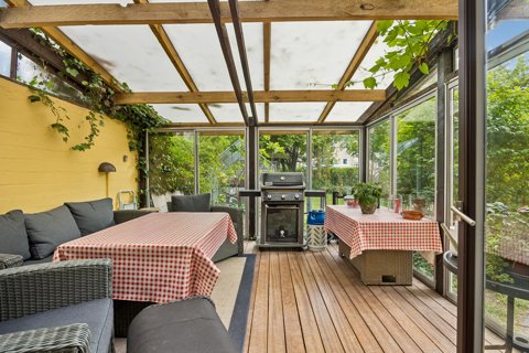 Mulighedsrig villa i det attraktive Grækenlandskvarter